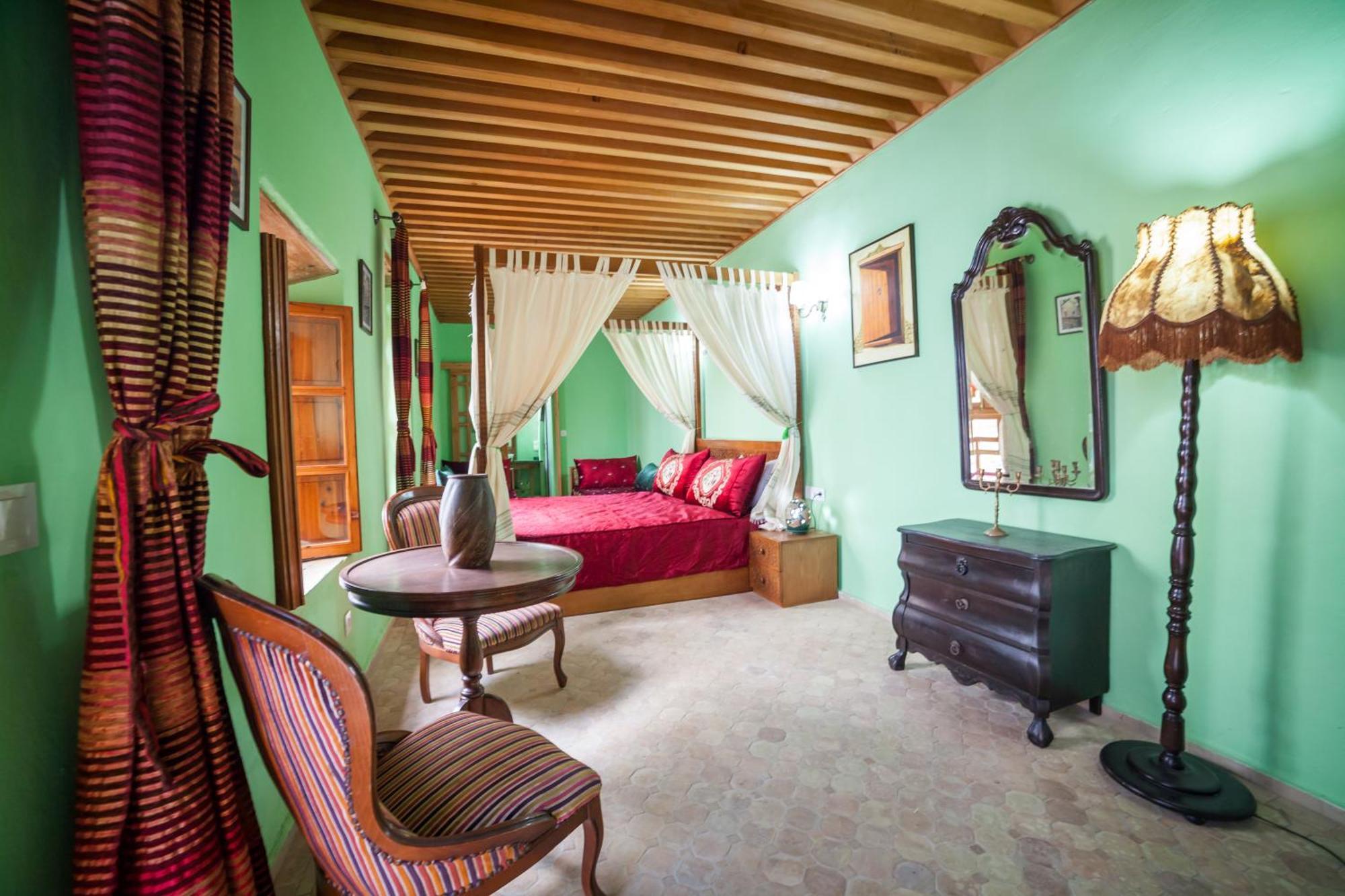 Bed and Breakfast Dar Shaeir Rabat Habitación foto